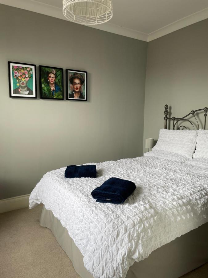Period Two-Bed House, Next To River And City يورك المظهر الخارجي الصورة